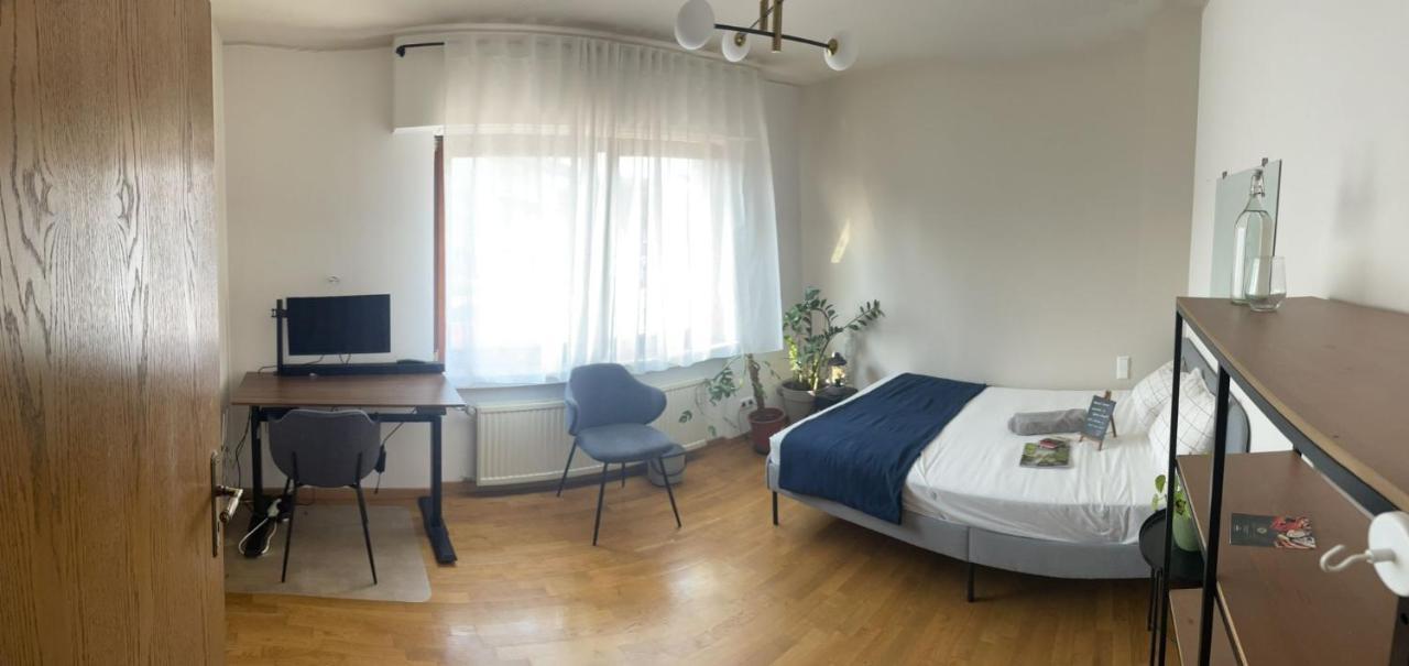 Green Haven - Guest Room In Mid Century Modern Homestay Apt Luxembourg Strassen Εξωτερικό φωτογραφία